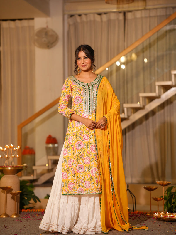Sapna Skirt Set