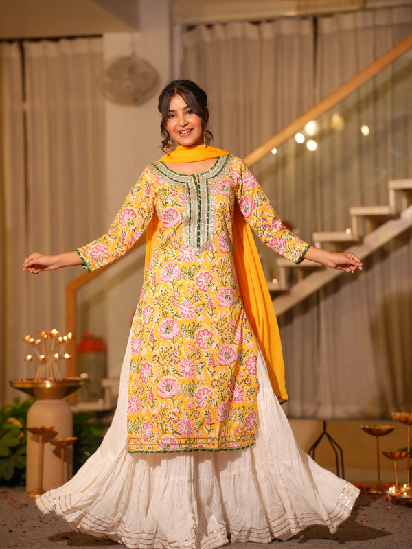 Sapna Skirt Set