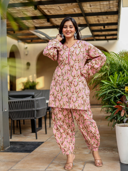 Tulip Farshi Set