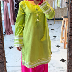 Mona Farshi Set