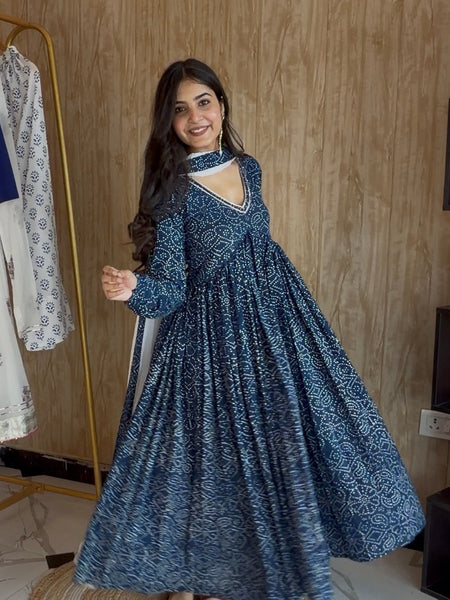 Mrinal Anarkali Set