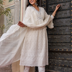 Falak Chikankari Alia Suit Set