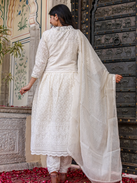 Falak Chikankari Alia Suit Set